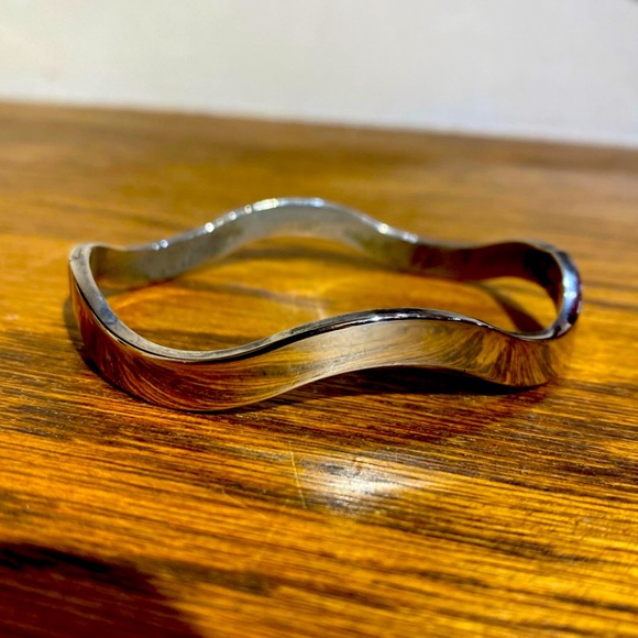 Heavy sterling silver bangle bracelet